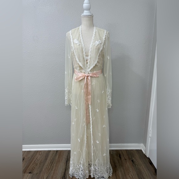 VINTAGE VALERIE STEVENS NEGLIGEE NIGHTGOWN LINGERIE DRESSING ROBE  SET SZ LARGE - Picture 1 of 10